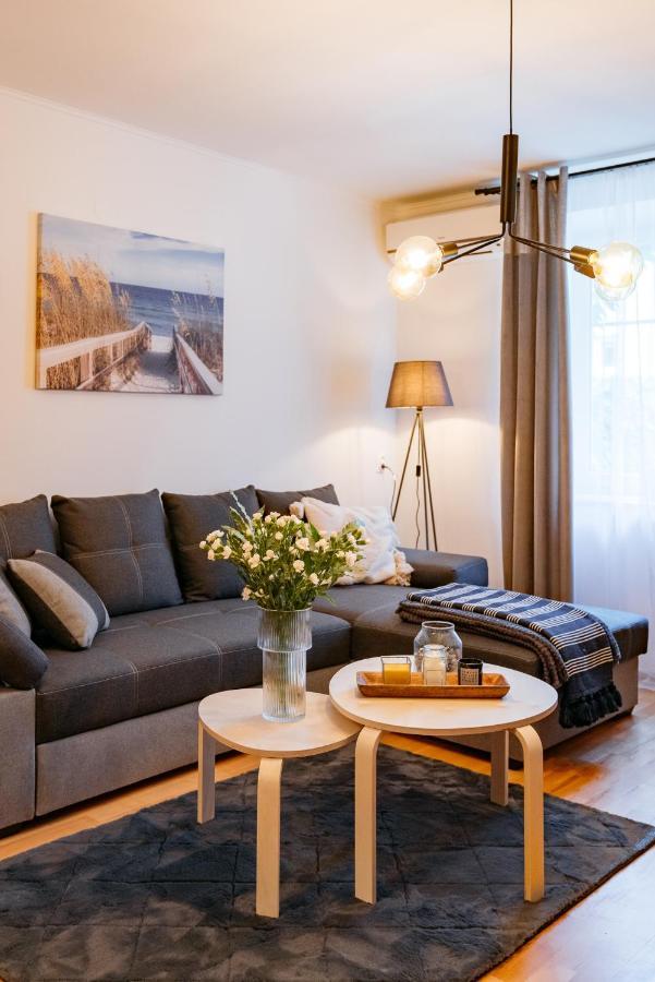 Cosy Apartment - Loftaffair Krasków Eksteriør bilde