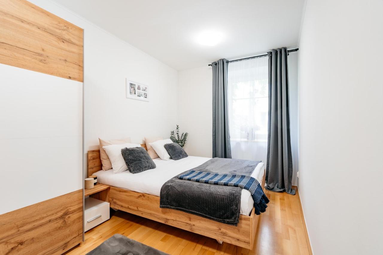 Cosy Apartment - Loftaffair Krasków Eksteriør bilde
