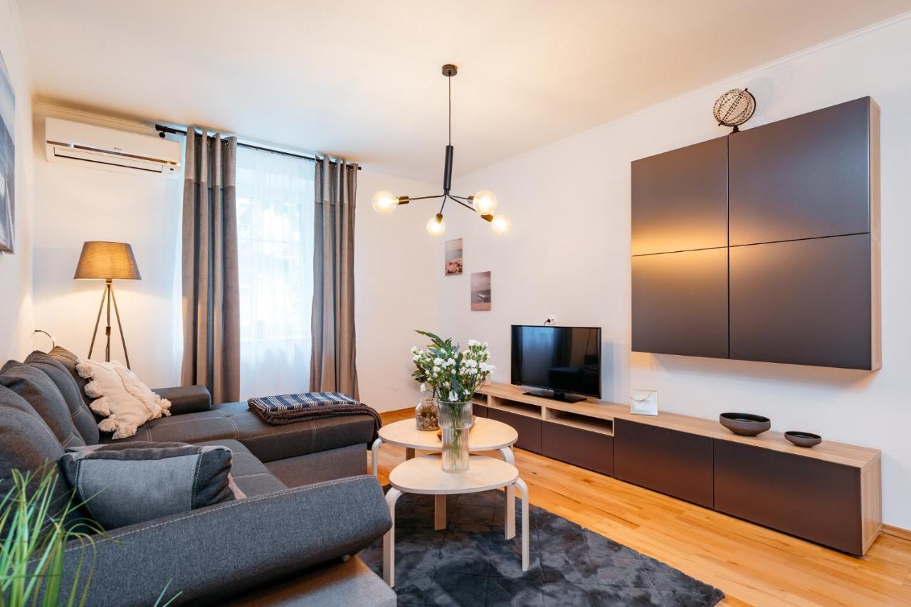 Cosy Apartment - Loftaffair Krasków Eksteriør bilde